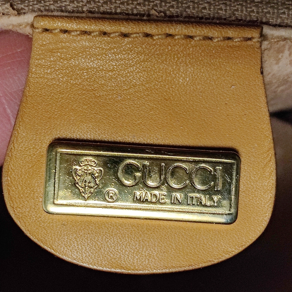 Vintage GUCCI GG Monogram Brown Tan Leather Large Canteen Round Crossbody  - Picture 9 of 16
